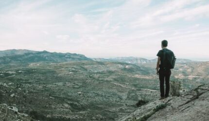 Meretas Batas Dunia Melalui Petualangan Outdoor yang Membawa Transformasi Diri
