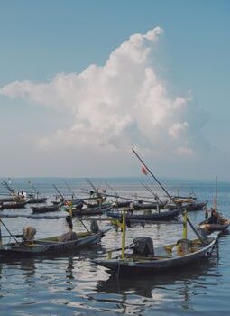 Menjelajah Pelosok Nusantara Demi Menemukan Kemewahan Tersembunyi Lewat Perjalanan Bermakna yang Memikat Hati