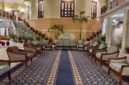 Kemewahan arsitektur dan pelayanan hotel modern bermula dari tradisi panjang tempat persinggahan sederhana yang terus bertransformasi selama ribuan tahun.
