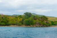 Menemukan Ketenangan Sejati Melalui Perjalanan Lambat di Kepulauan Banda Neira