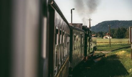 Tren Wisata Lambat 2026: Cara Baru Menikmati Destinasi Dunia Tanpa Keramaian Turis
