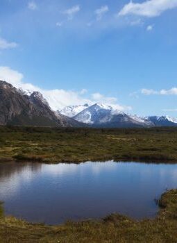 Menjelajah Pelosok Dunia: Petualangan Menembus Batas di Jalur Sunyi Pegunungan Patagonia dan Asia Tengah
